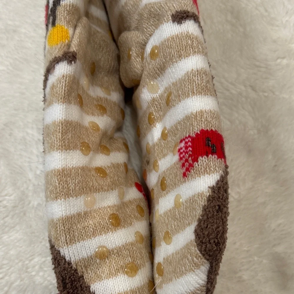 NWT Cozy Reindeer Fuzzy Socks‎